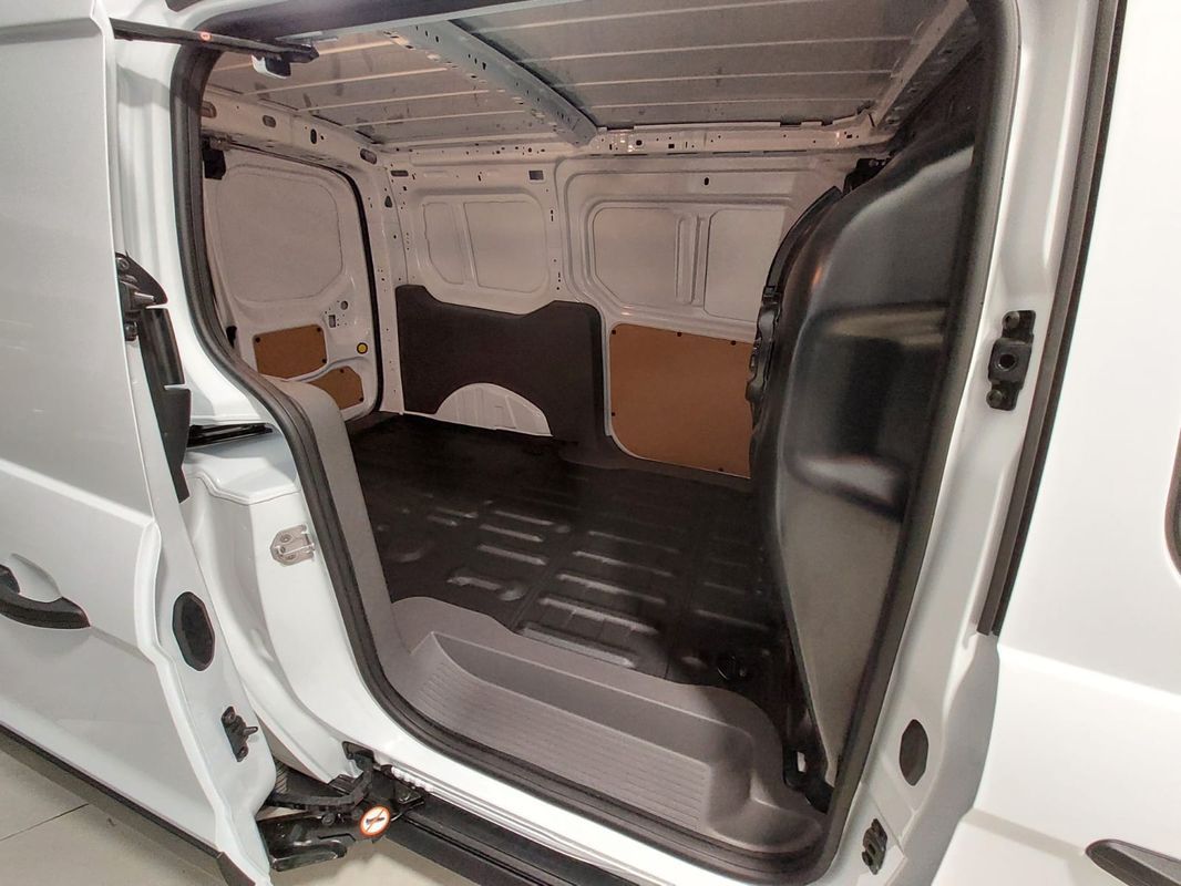 ford-transit-connect-2022-diesel-1500cc