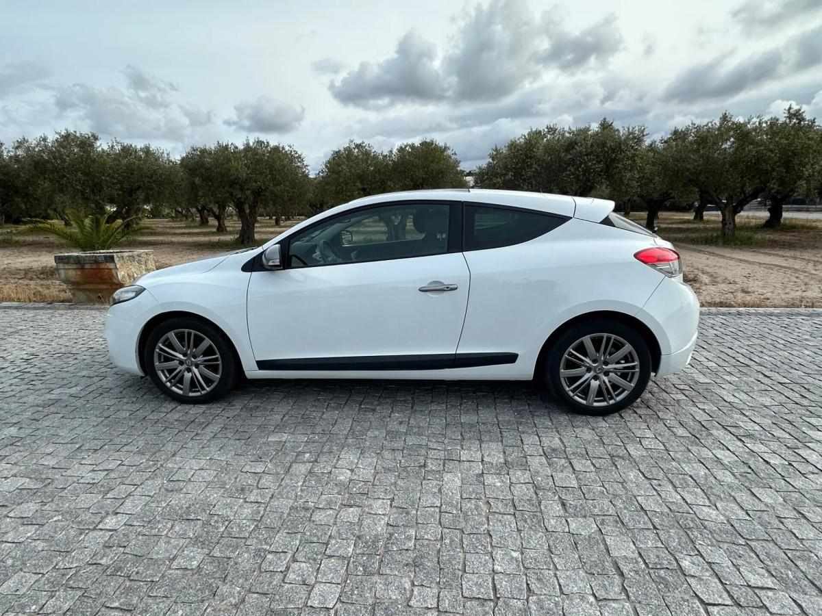 renault-megane-coupe-2011-diesel-1461cc