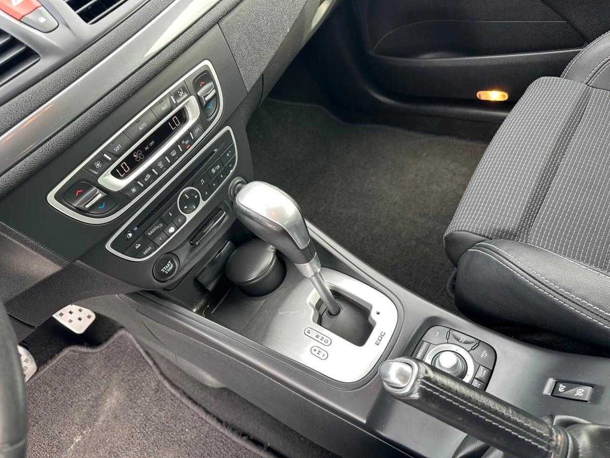 renault-megane-coupe-2011-diesel-1461cc