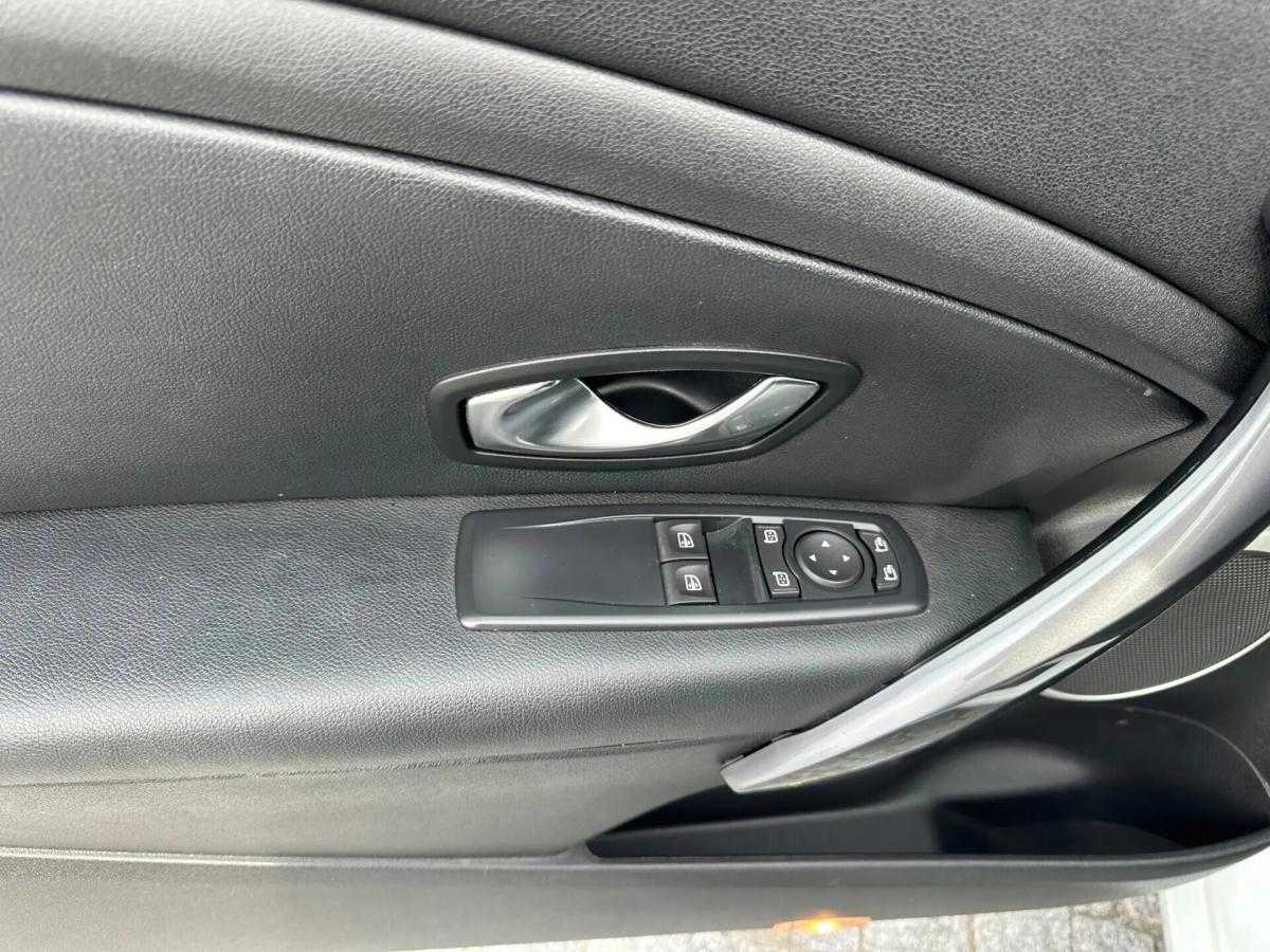 renault-megane-coupe-2011-diesel-1461cc