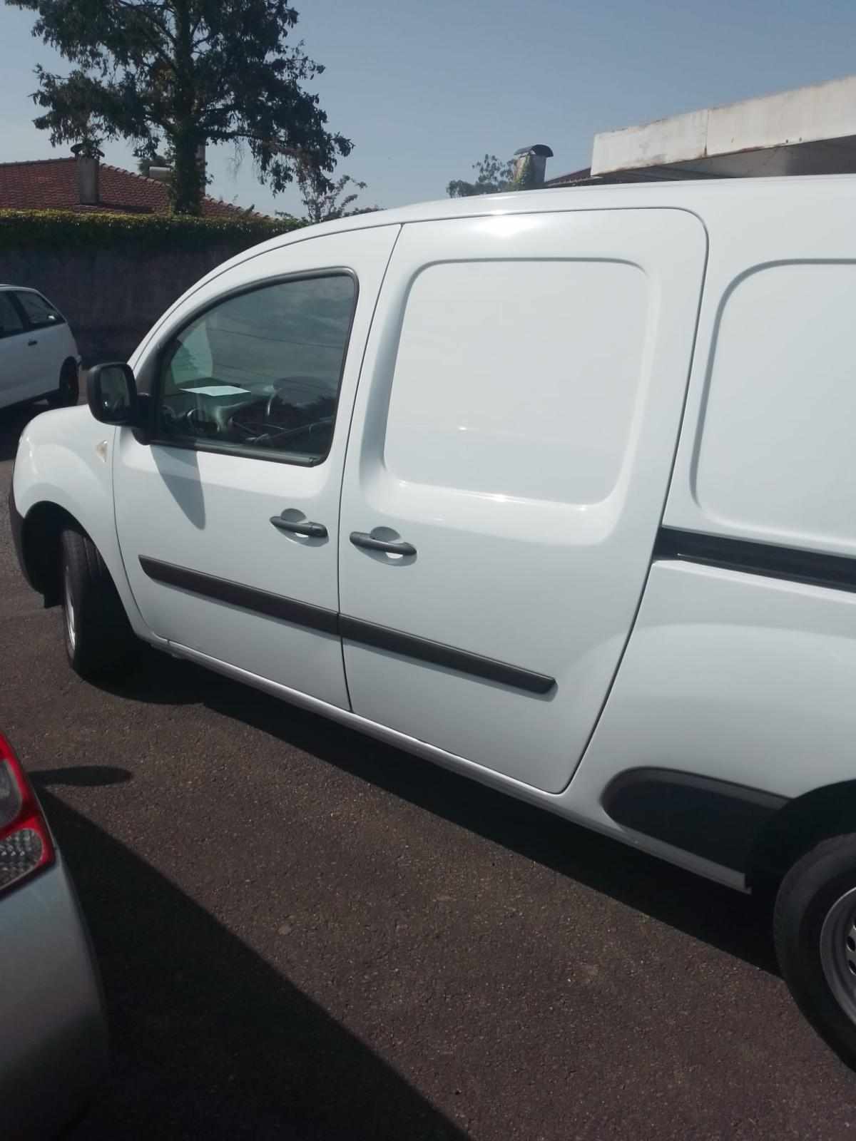 renault-kangoo-1-5-86cv-2011-diesel-1461cc