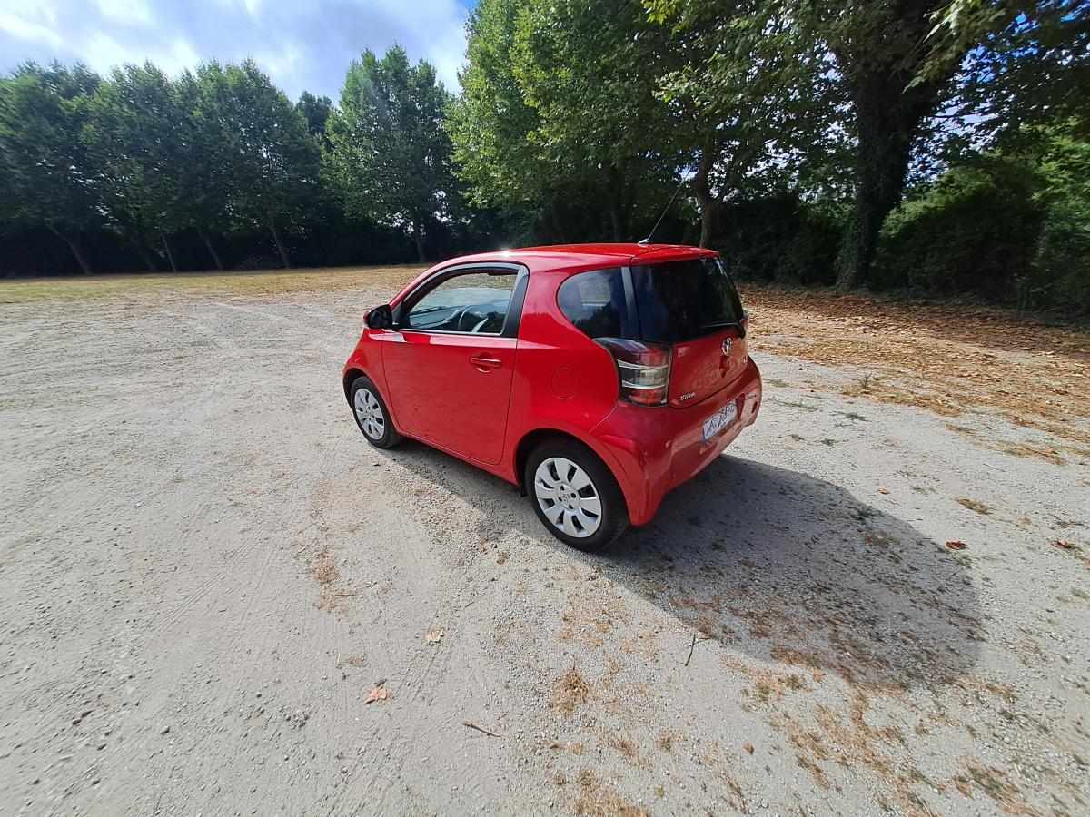 toyota-iq-1-0-vvt-i-2012-gasolina-998cc