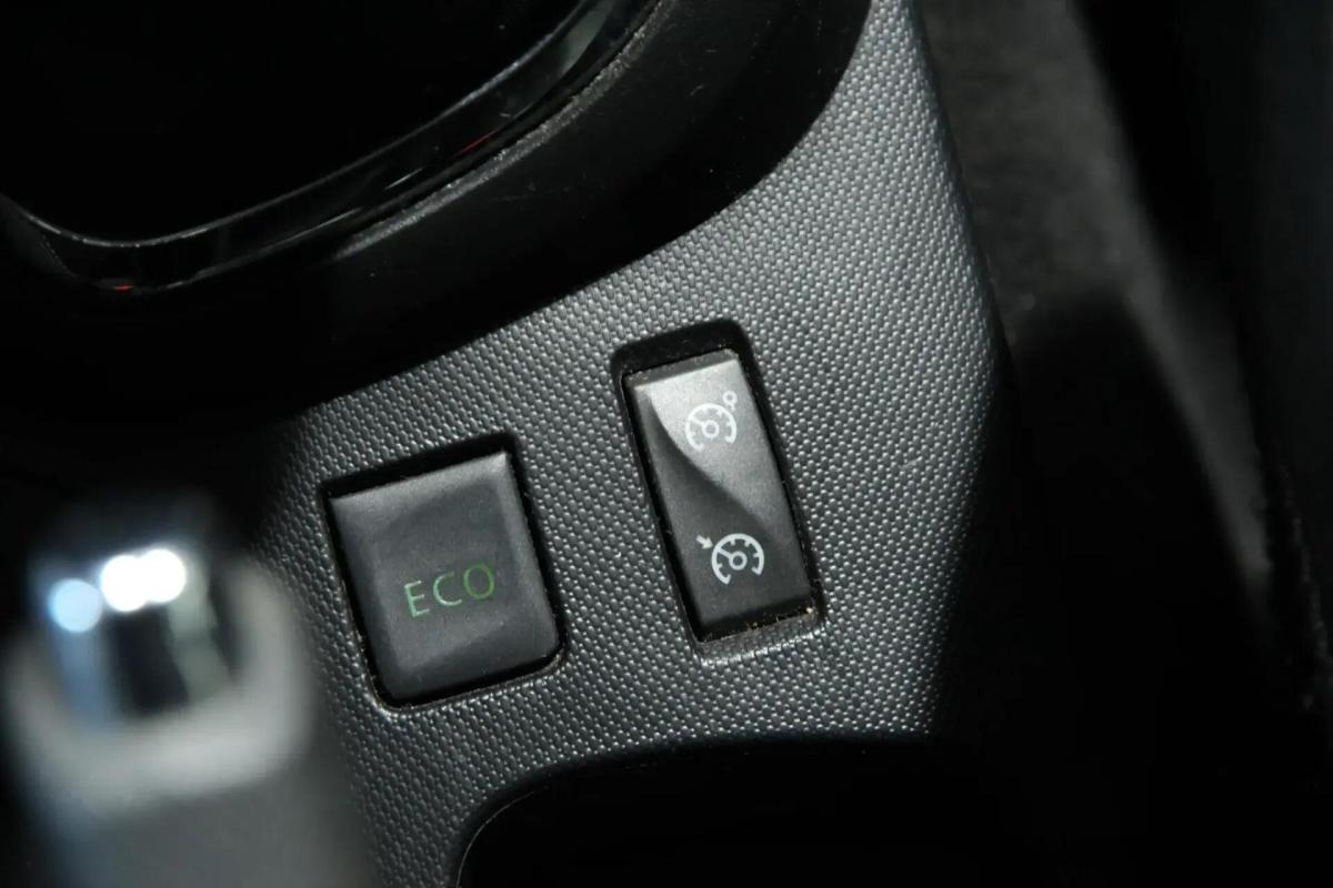 renault-captur-2014-gasolina-898cc