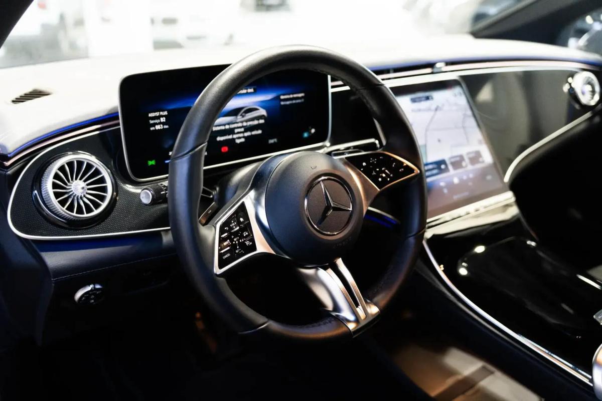 mercedes-benz-eqe-2025-eletrico-0cc