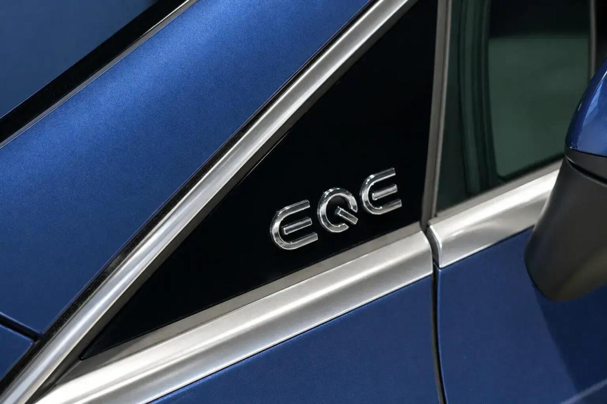 mercedes-benz-eqe-2025-eletrico-0cc