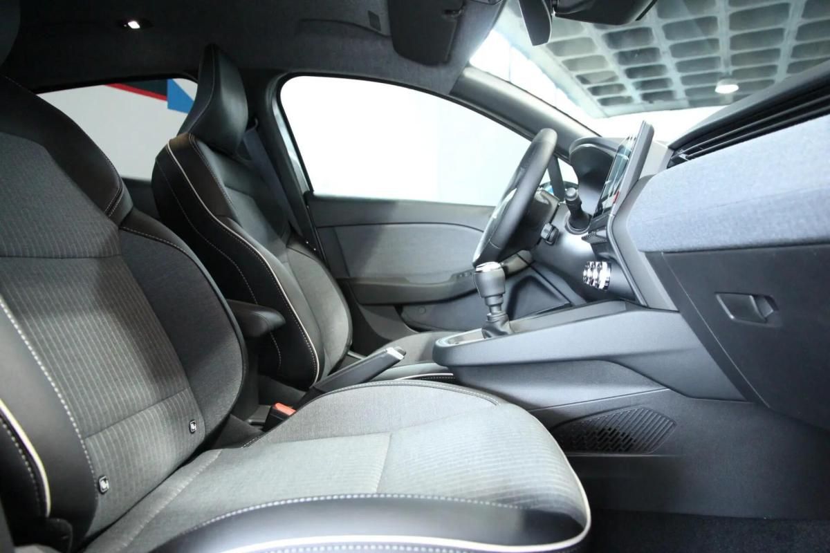 renault-clio-2024-gpl-999cc