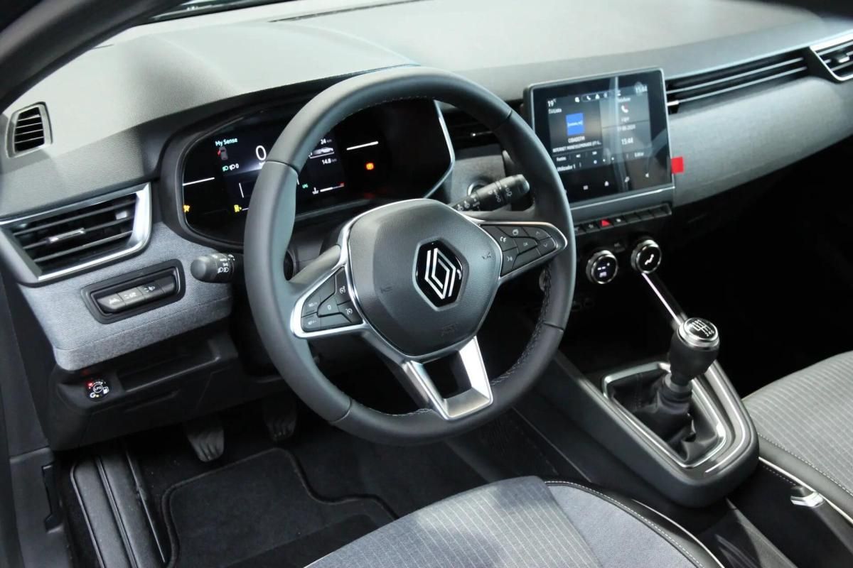 renault-clio-2024-gpl-999cc