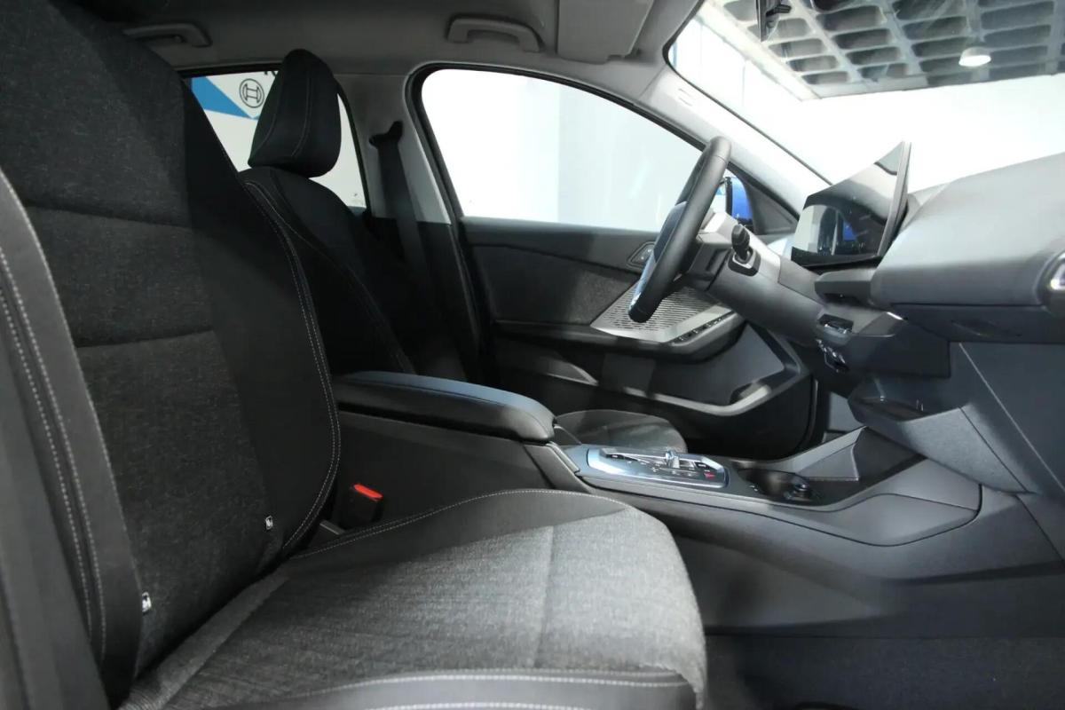 bmw-serie-1-2025-gasolina-1499cc