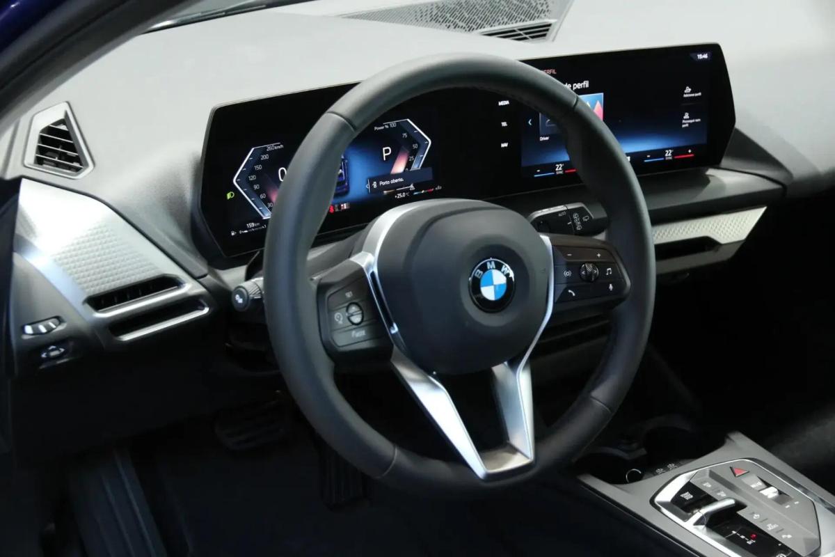 bmw-serie-1-2025-gasolina-1499cc