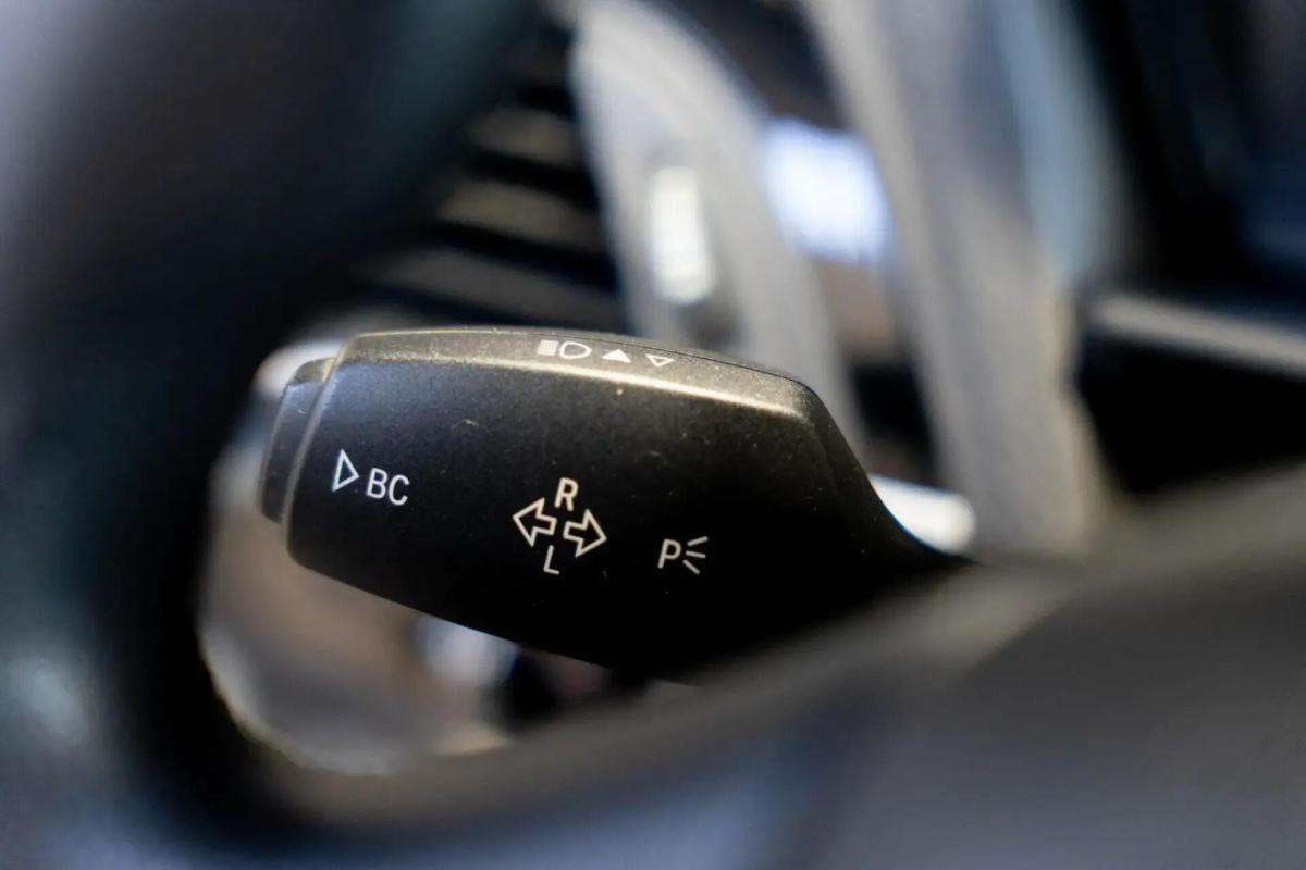 bmw-serie-1-2016-diesel-1496cc
