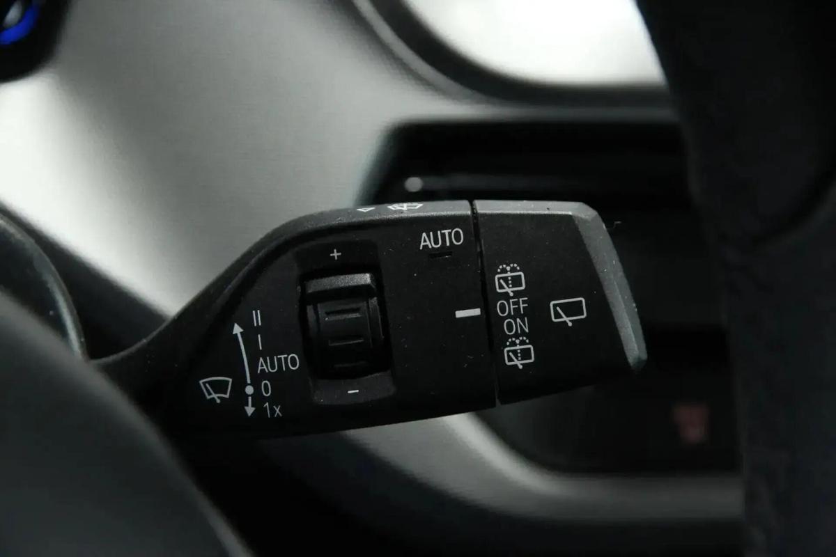 bmw-serie-1-2021-gasolina-1499cc