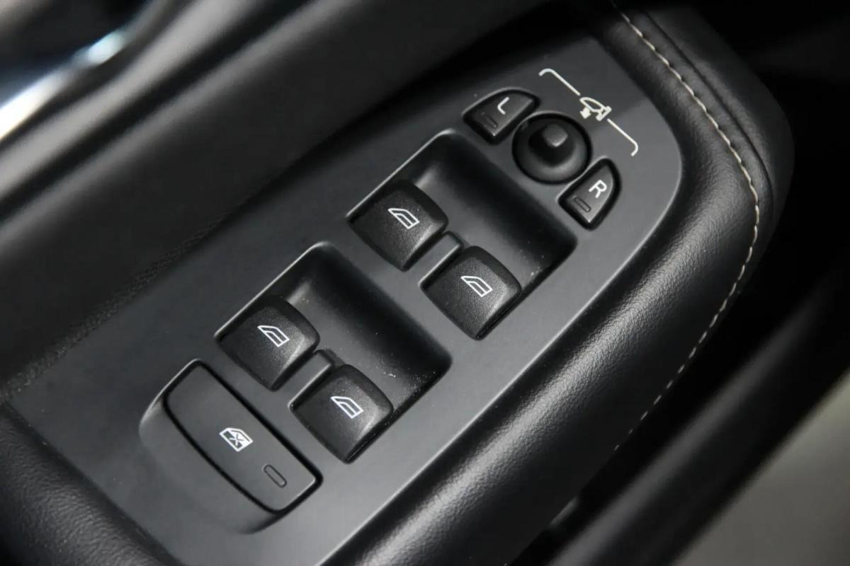 volvo-xc60-2021-diesel-1969cc