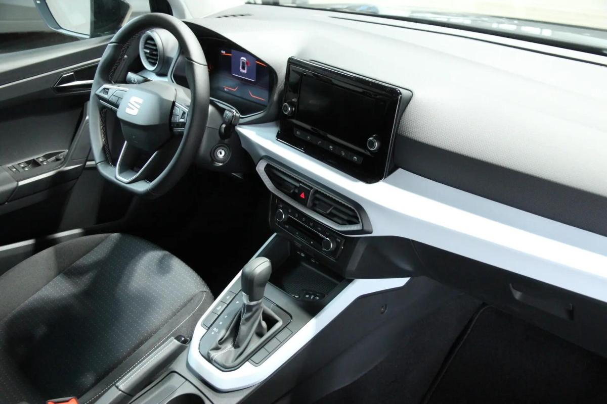 seat-arona-2024-gasolina-999cc