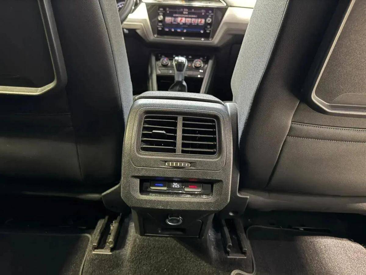 volkswagen-touran-2022-diesel-1968cc