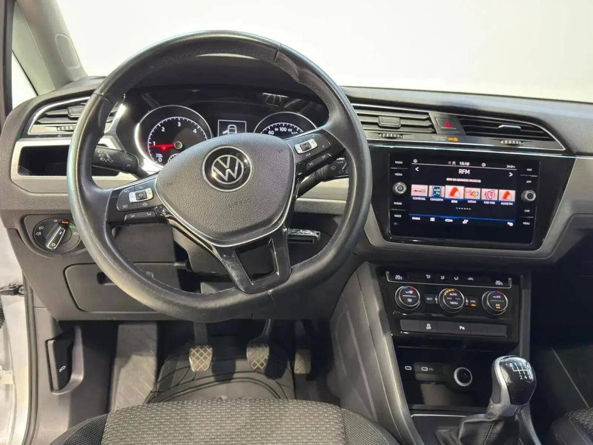 volkswagen-touran-2022-diesel-1968cc