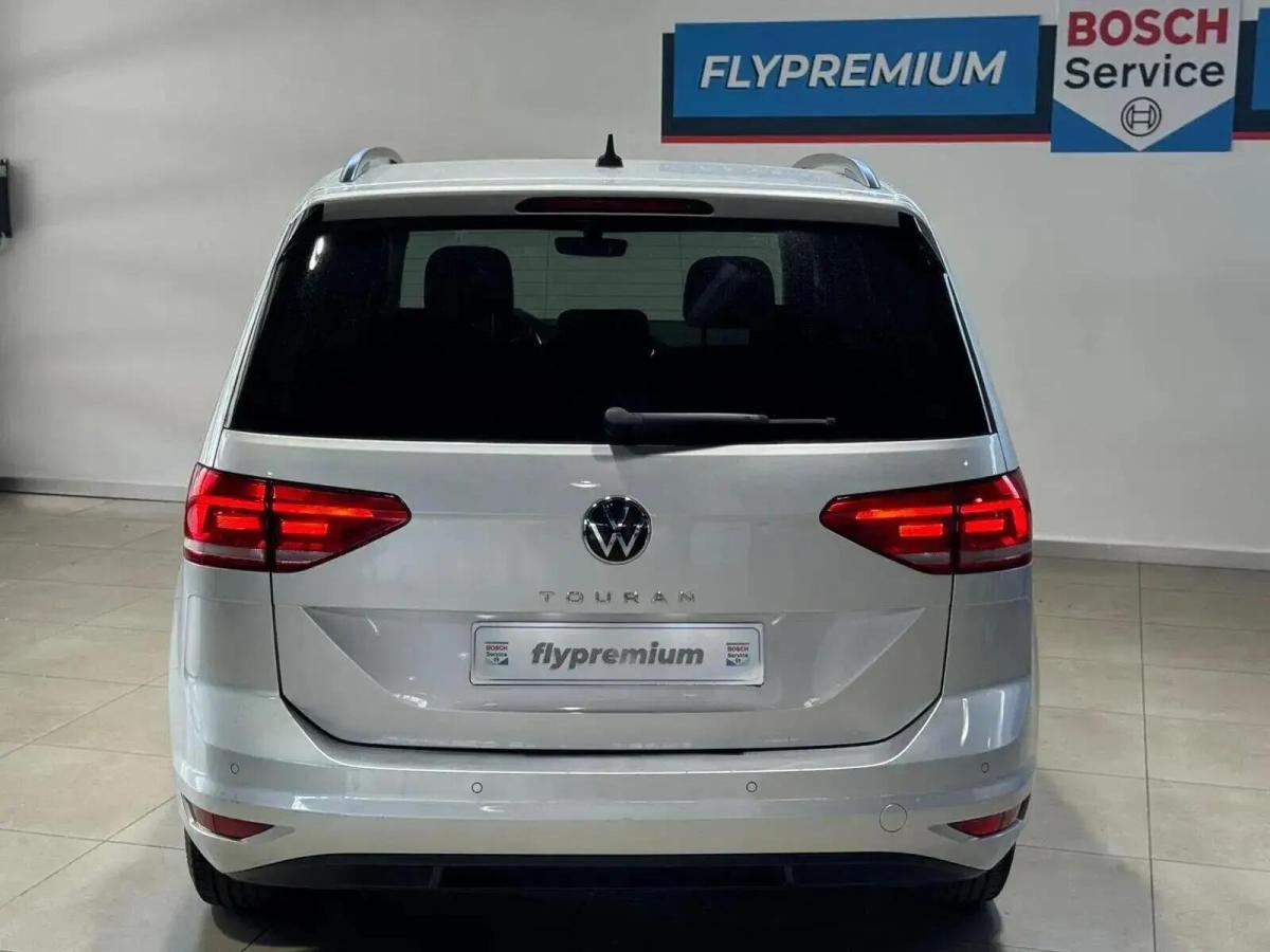 volkswagen-touran-2022-diesel-1968cc