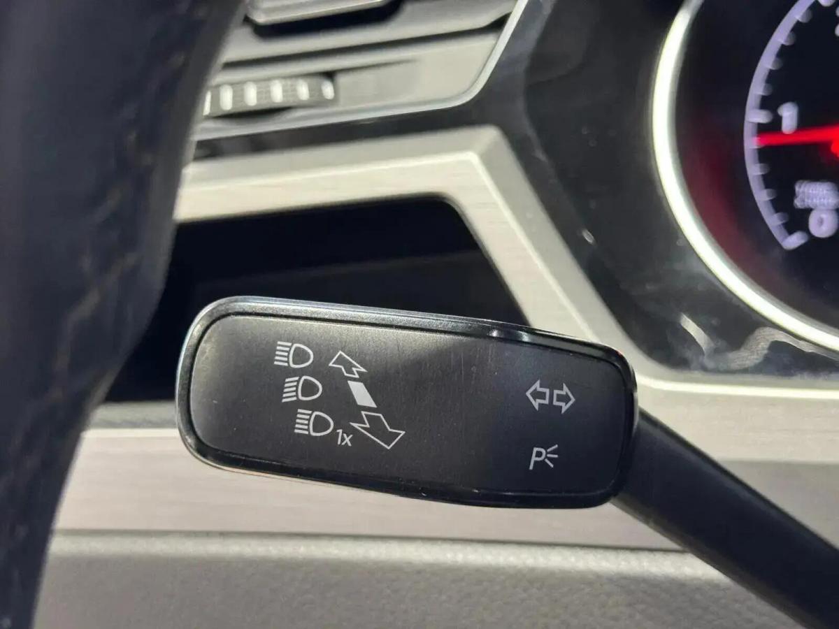 volkswagen-touran-2022-diesel-1968cc
