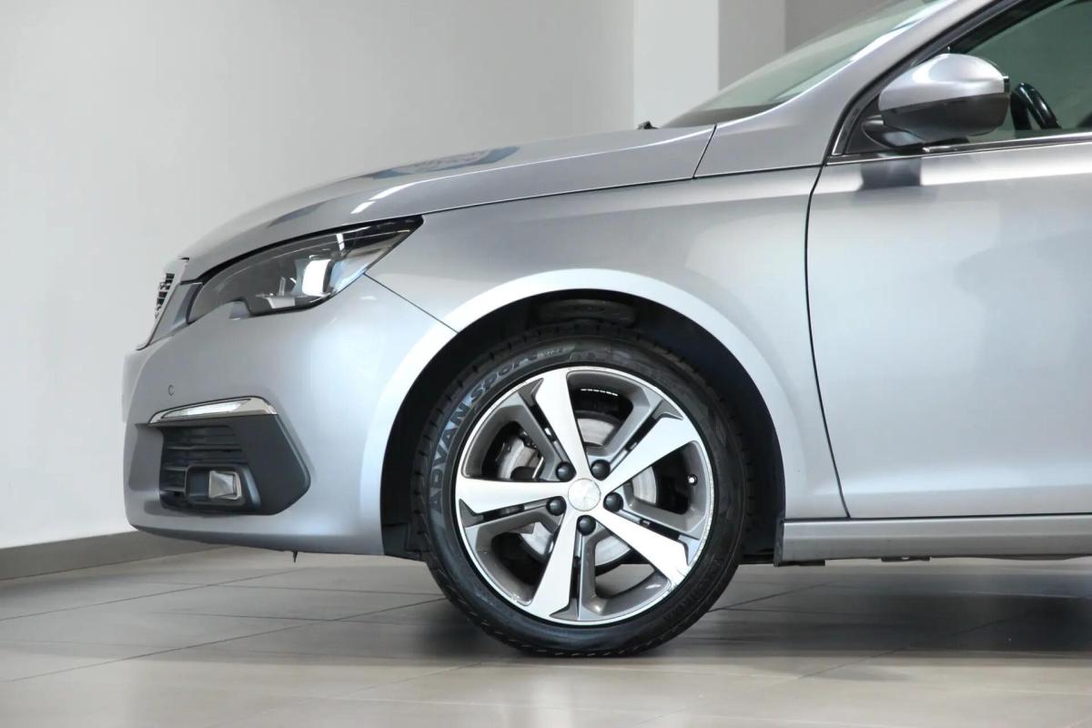 peugeot-308-2017-diesel-1560cc