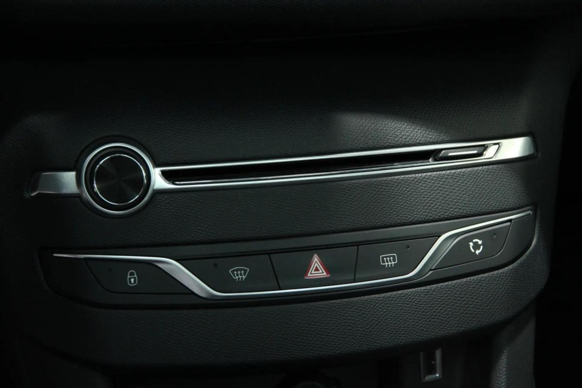 peugeot-308-2017-diesel-1560cc