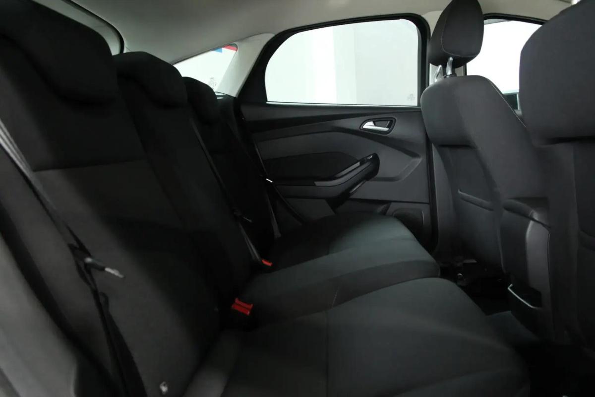 ford-focus-2018-gasolina-998cc