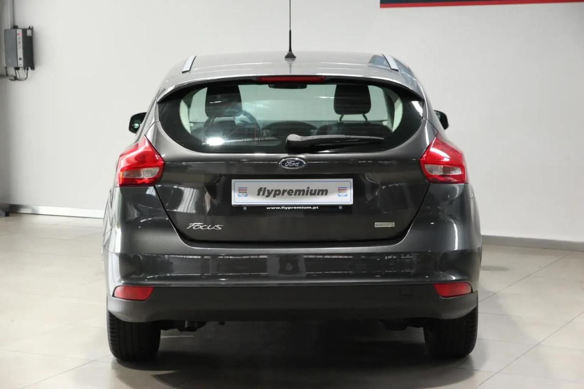 ford-focus-2018-gasolina-998cc