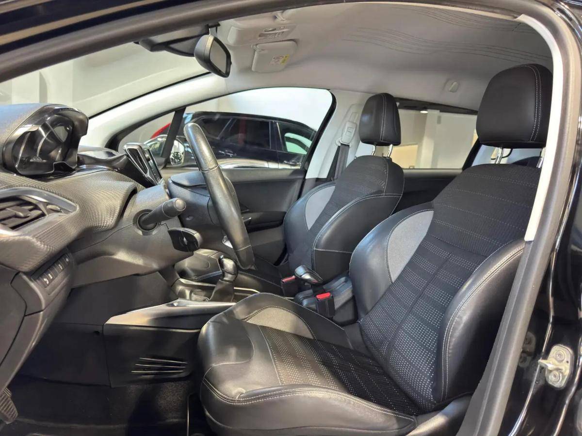 peugeot-2008-2014-gasolina-1199cc