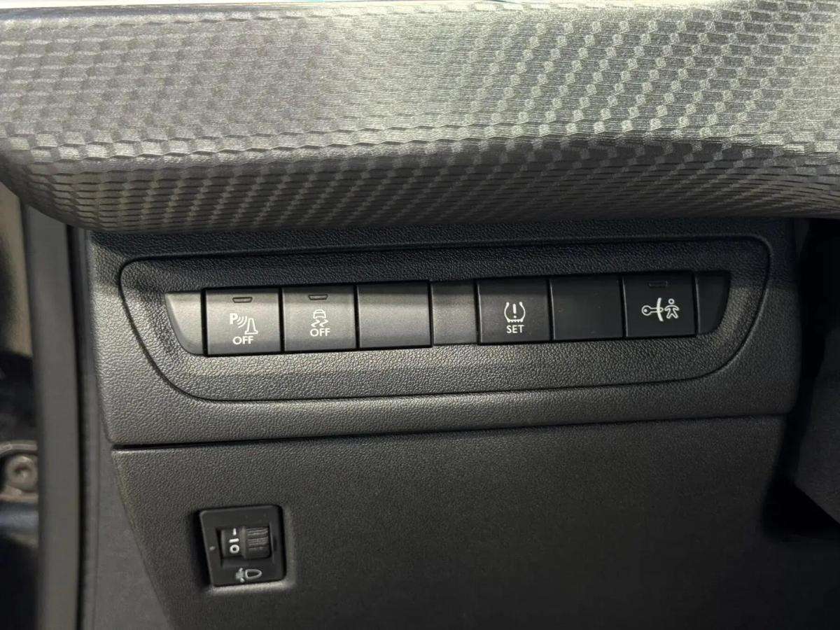 peugeot-2008-2014-gasolina-1199cc
