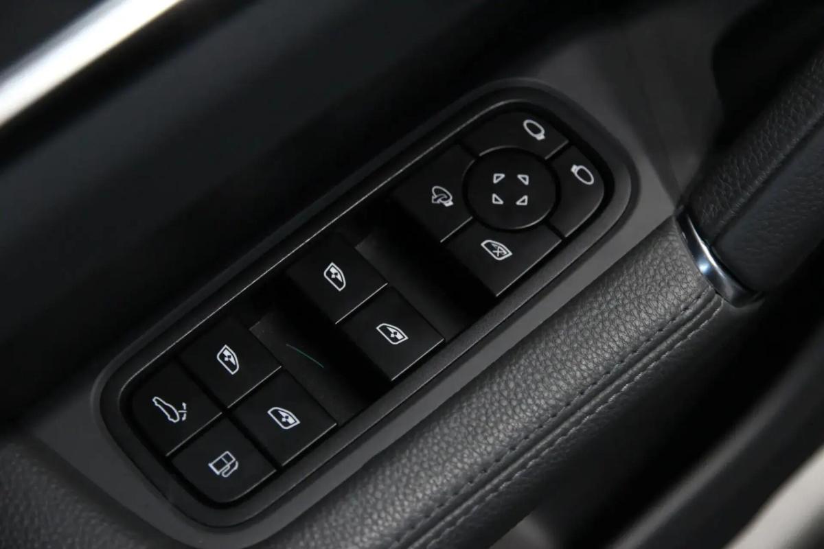 porsche-cayenne-2022-hibrido-a-gasolina-2995cc