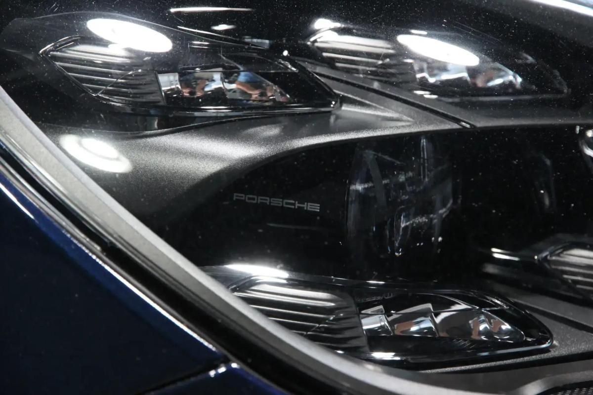 porsche-cayenne-2022-hibrido-a-gasolina-2995cc