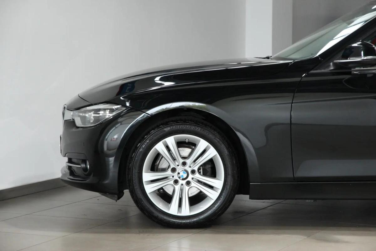 bmw-serie-3-318d-2019-diesel-1995cc