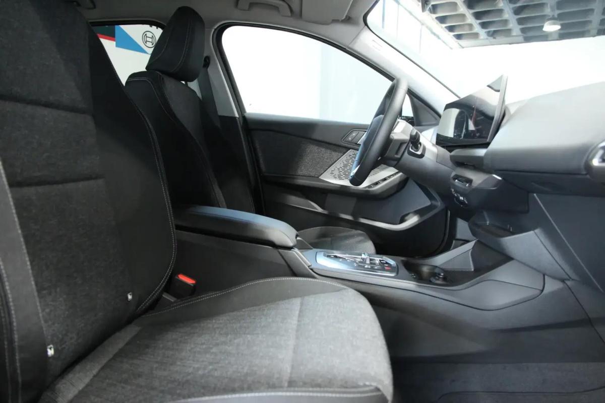 bmw-serie-1-2025-gasolina-1499cc