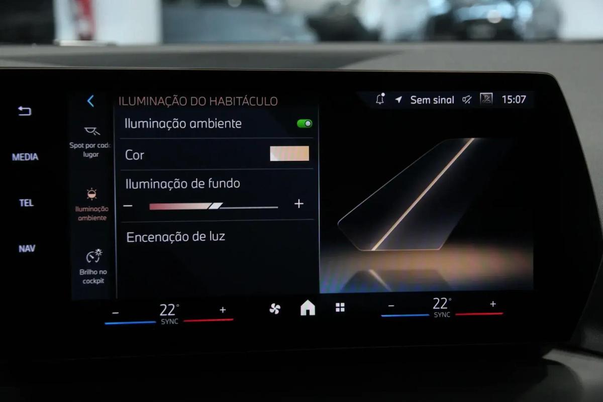 bmw-serie-1-2025-gasolina-1499cc