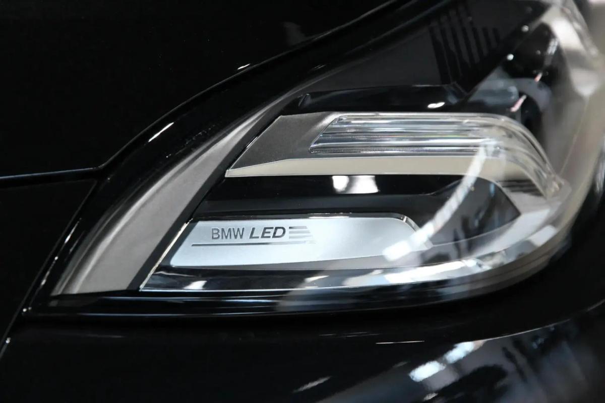 bmw-serie-1-2025-gasolina-1499cc