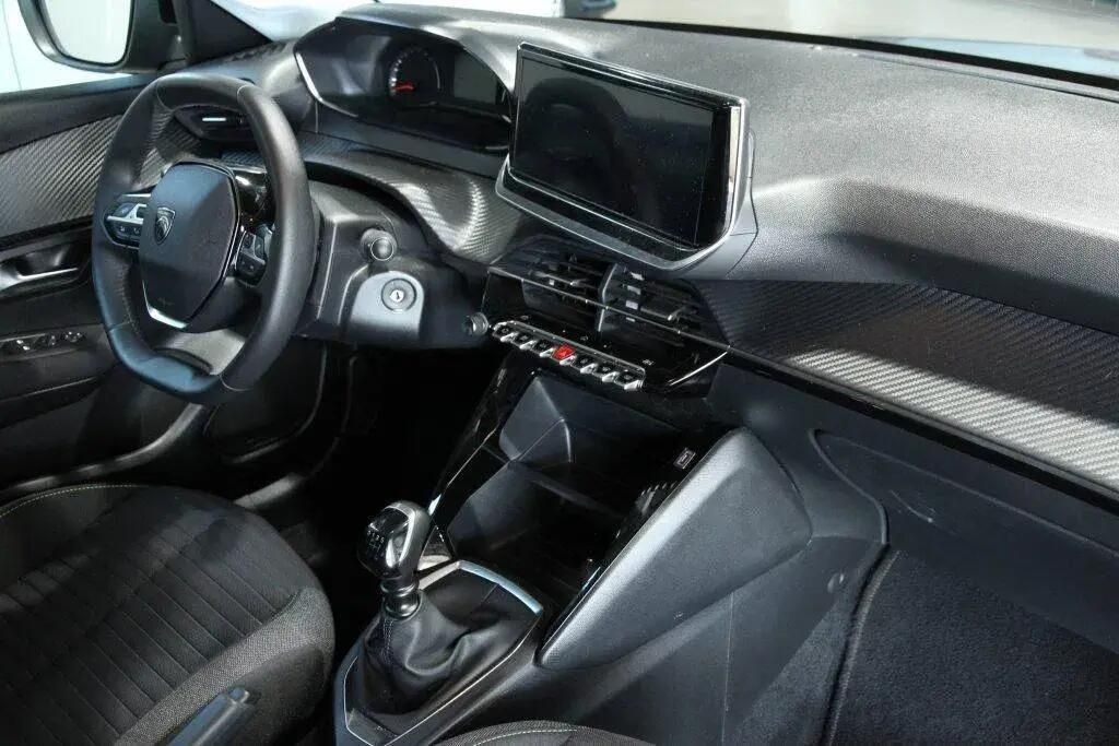 peugeot-208-2024-gasolina-1199cc