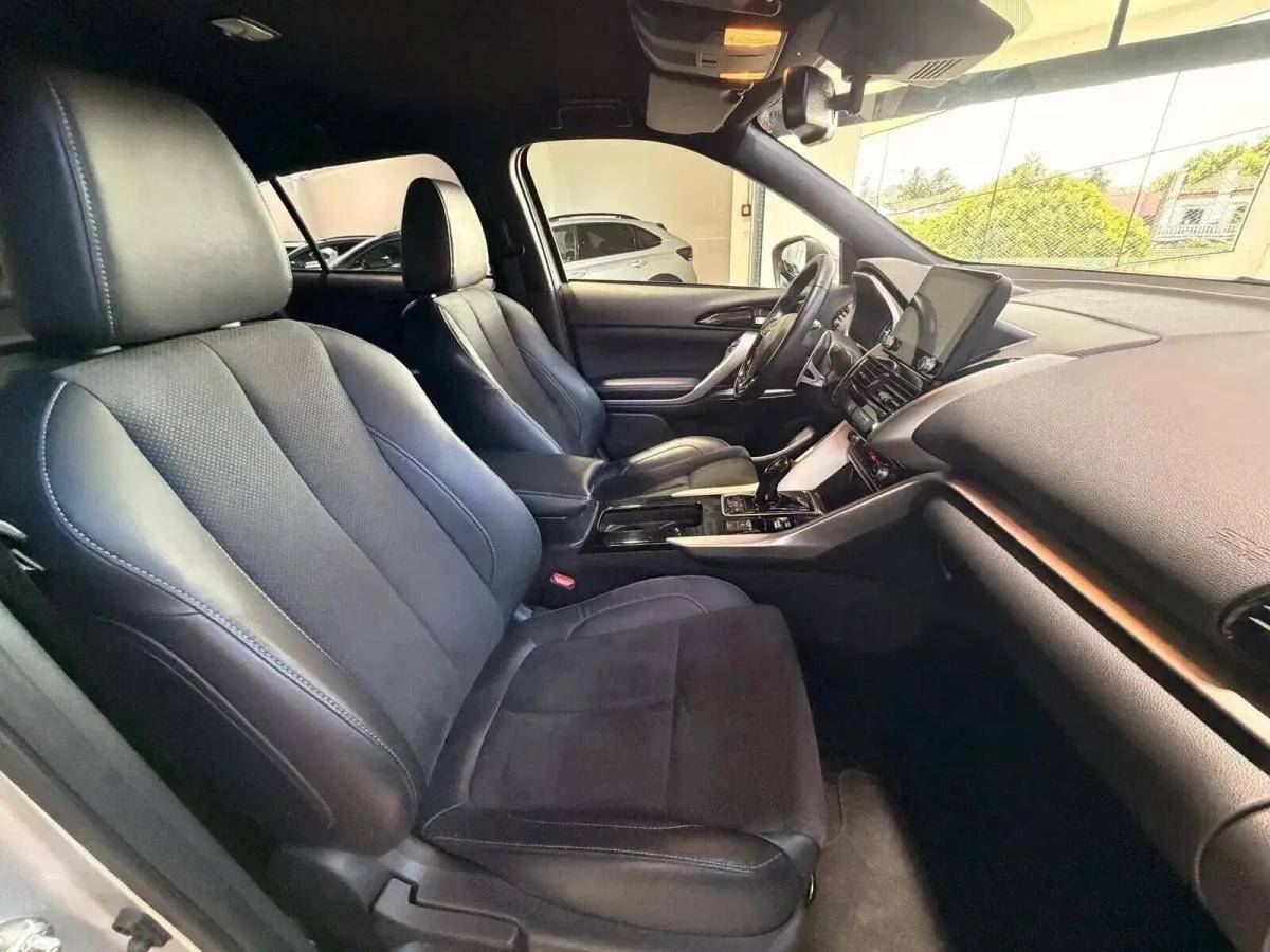 mitsubishi-eclipse-cross-2022-hibrido-a-gasolina-2360cc