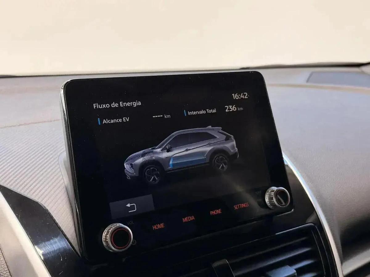 mitsubishi-eclipse-cross-2022-hibrido-a-gasolina-2360cc