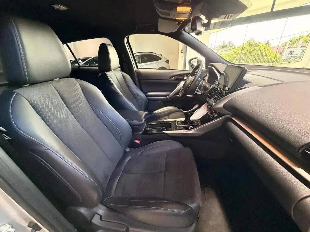 mitsubishi-eclipse-cross-2022-hibrido-a-gasolina-2360cc