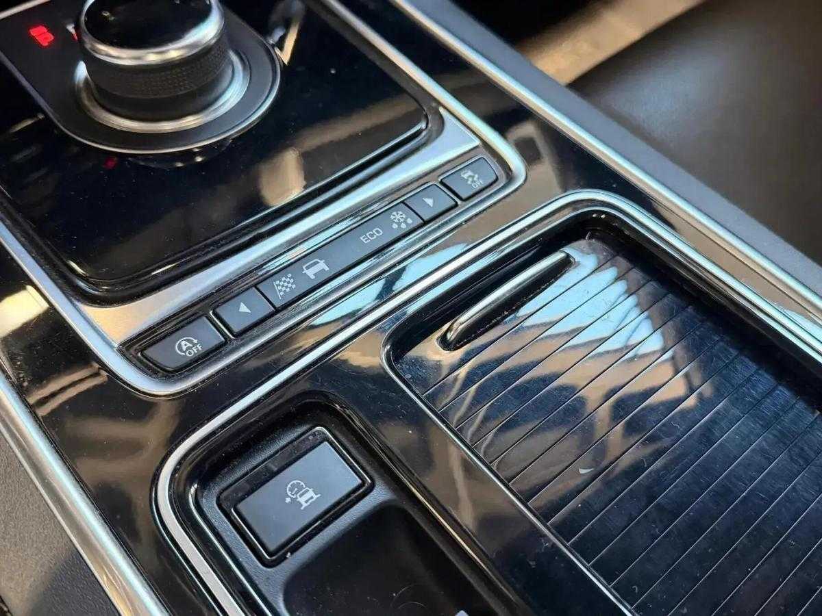 jaguar-xf-sportbrake-2019-diesel-1999cc