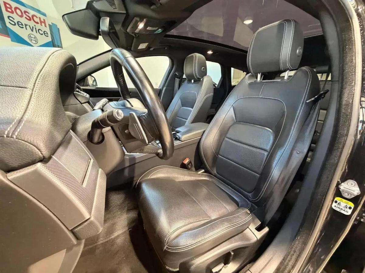 jaguar-xf-sportbrake-2019-diesel-1999cc