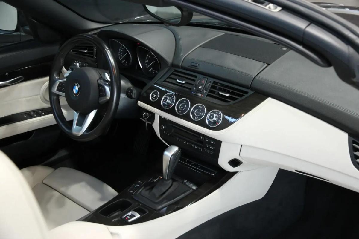 bmw-z4-2010-gasolina-2497cc