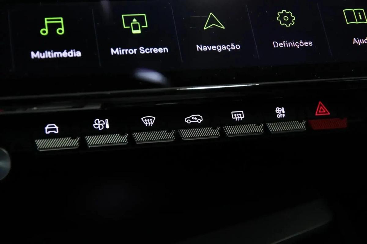 peugeot-408-2024-gasolina-1199cc