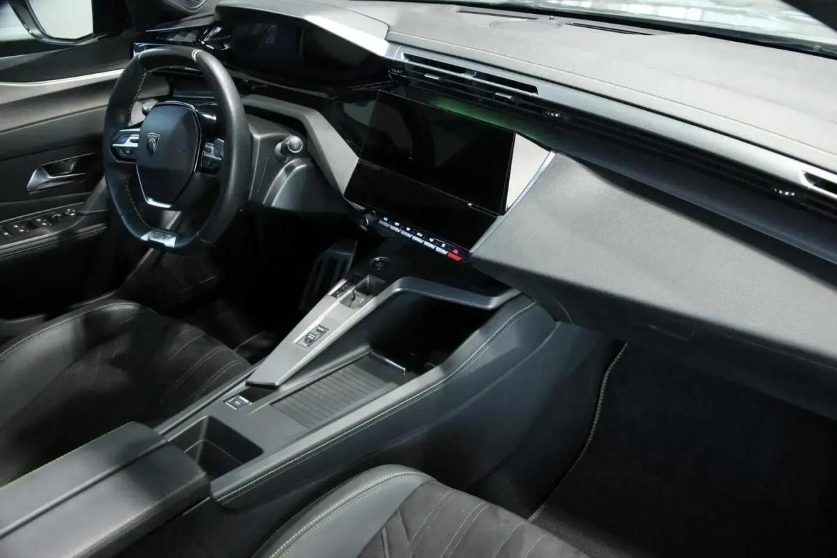 peugeot-408-2024-gasolina-1199cc
