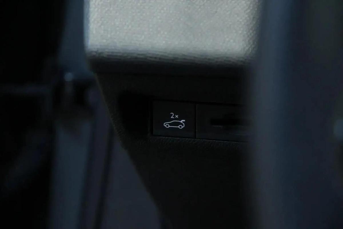 peugeot-408-2024-gasolina-1199cc