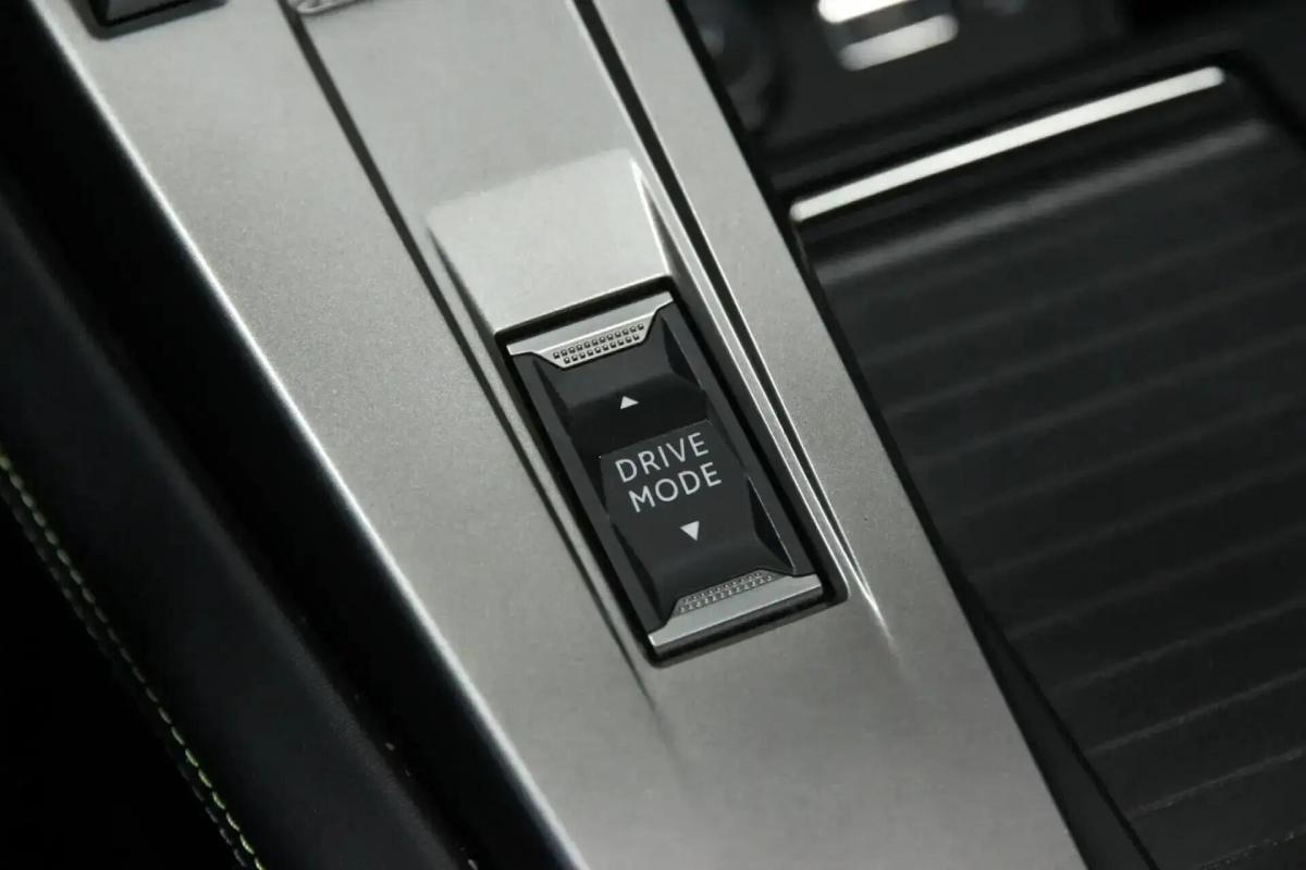 peugeot-408-2024-gasolina-1199cc
