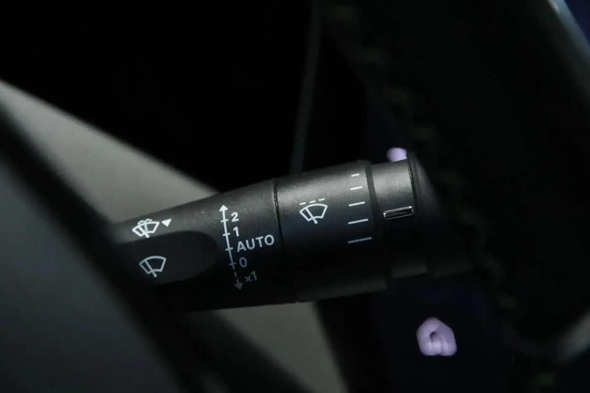 peugeot-408-2024-gasolina-1199cc