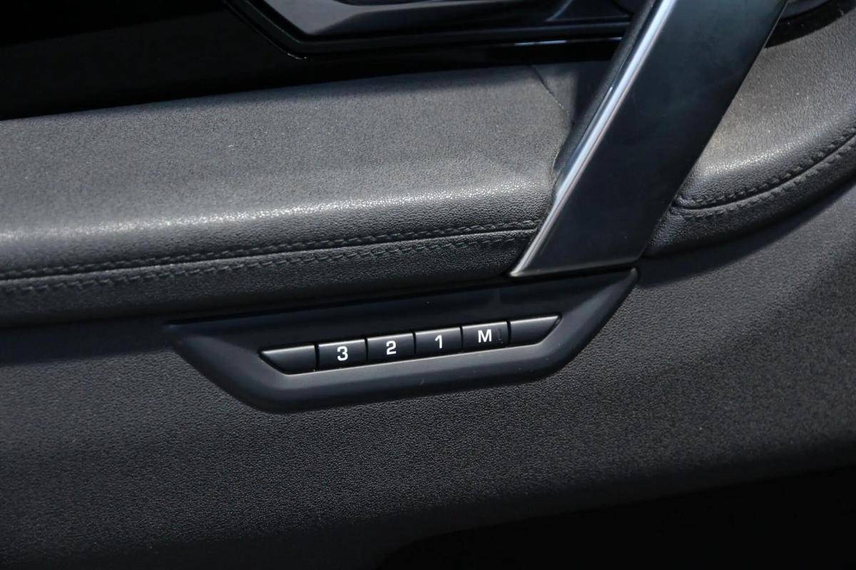land-rover-discovery-sport-2024-hibrido-a-gasolina-1497cc