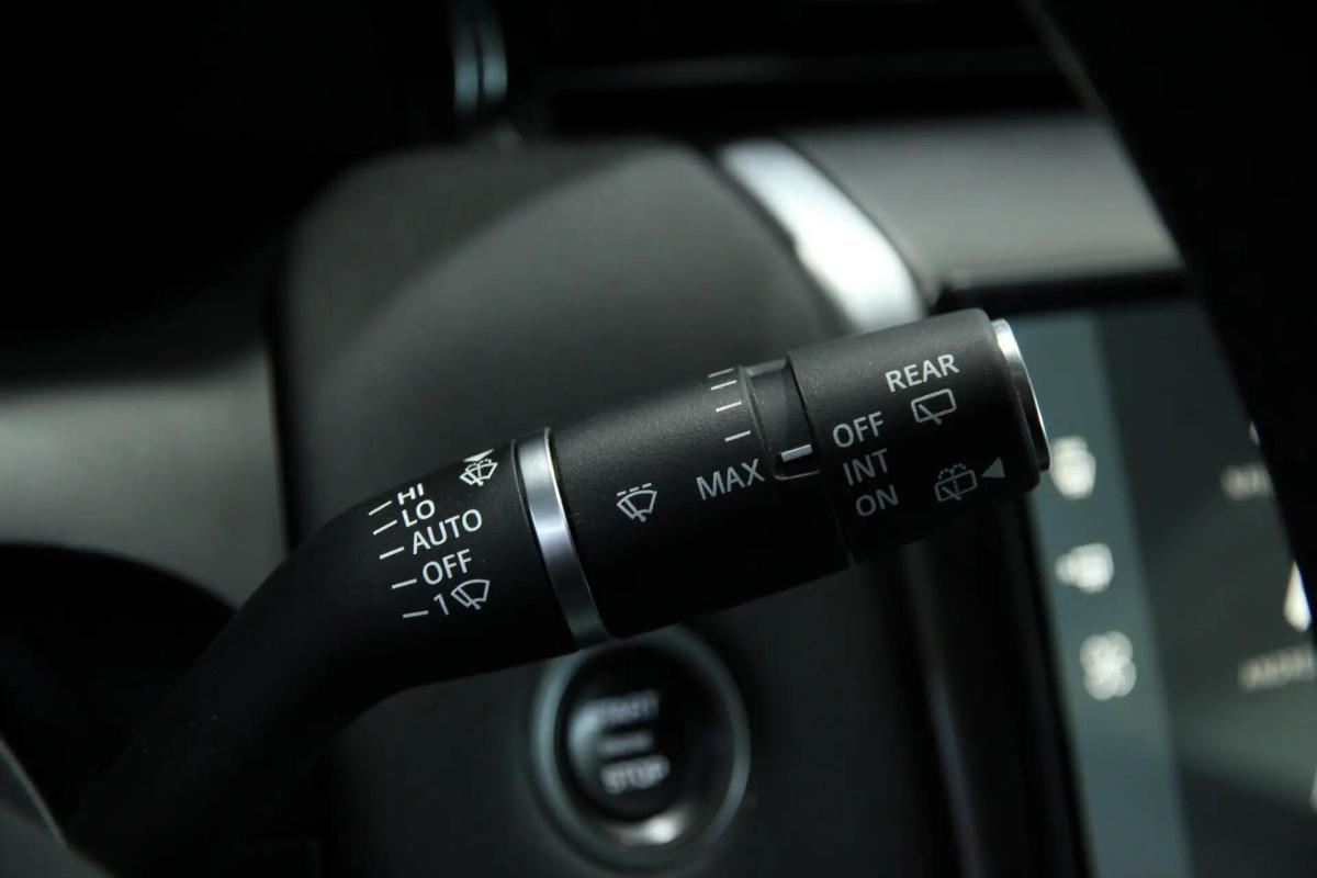 land-rover-discovery-sport-2024-hibrido-a-gasolina-1497cc