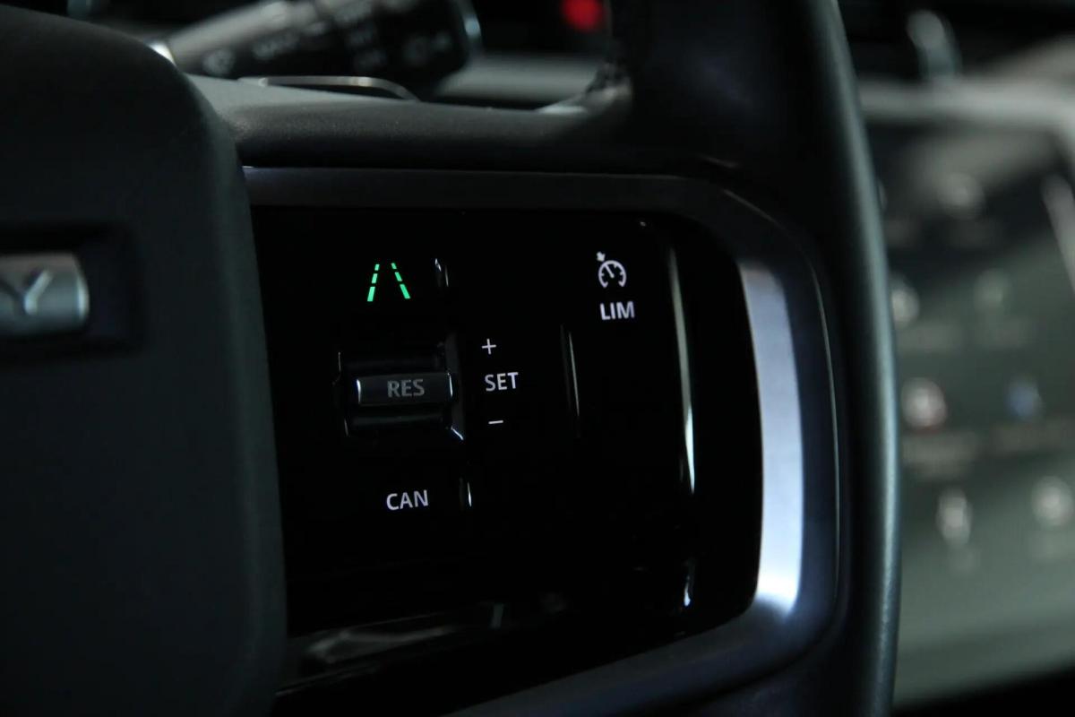 land-rover-discovery-sport-2024-hibrido-a-gasolina-1497cc