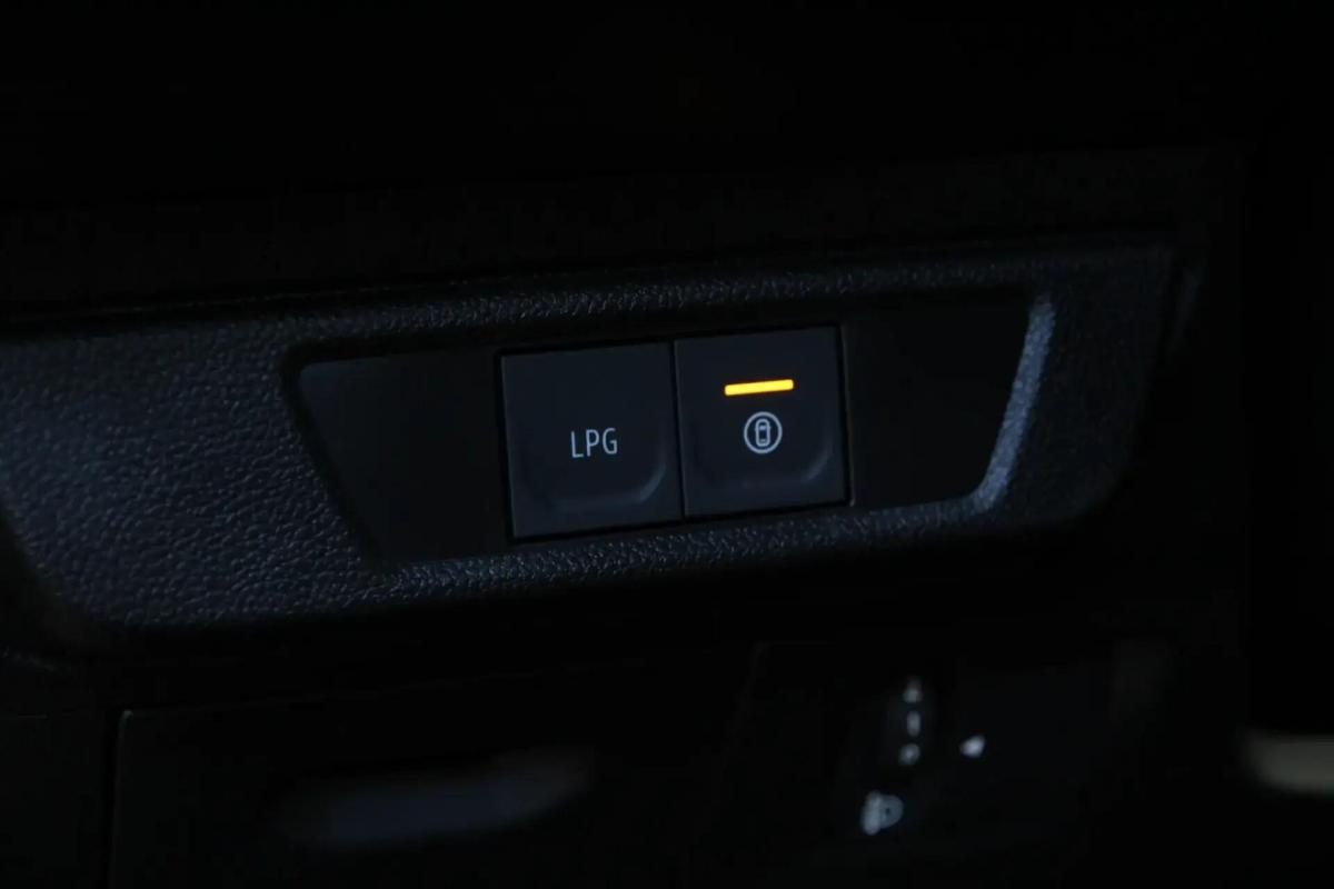 dacia-jogger-2025-gpl-999cc