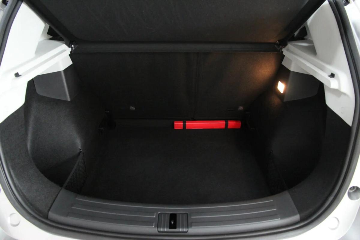 mg-zs-2023-gasolina-999cc
